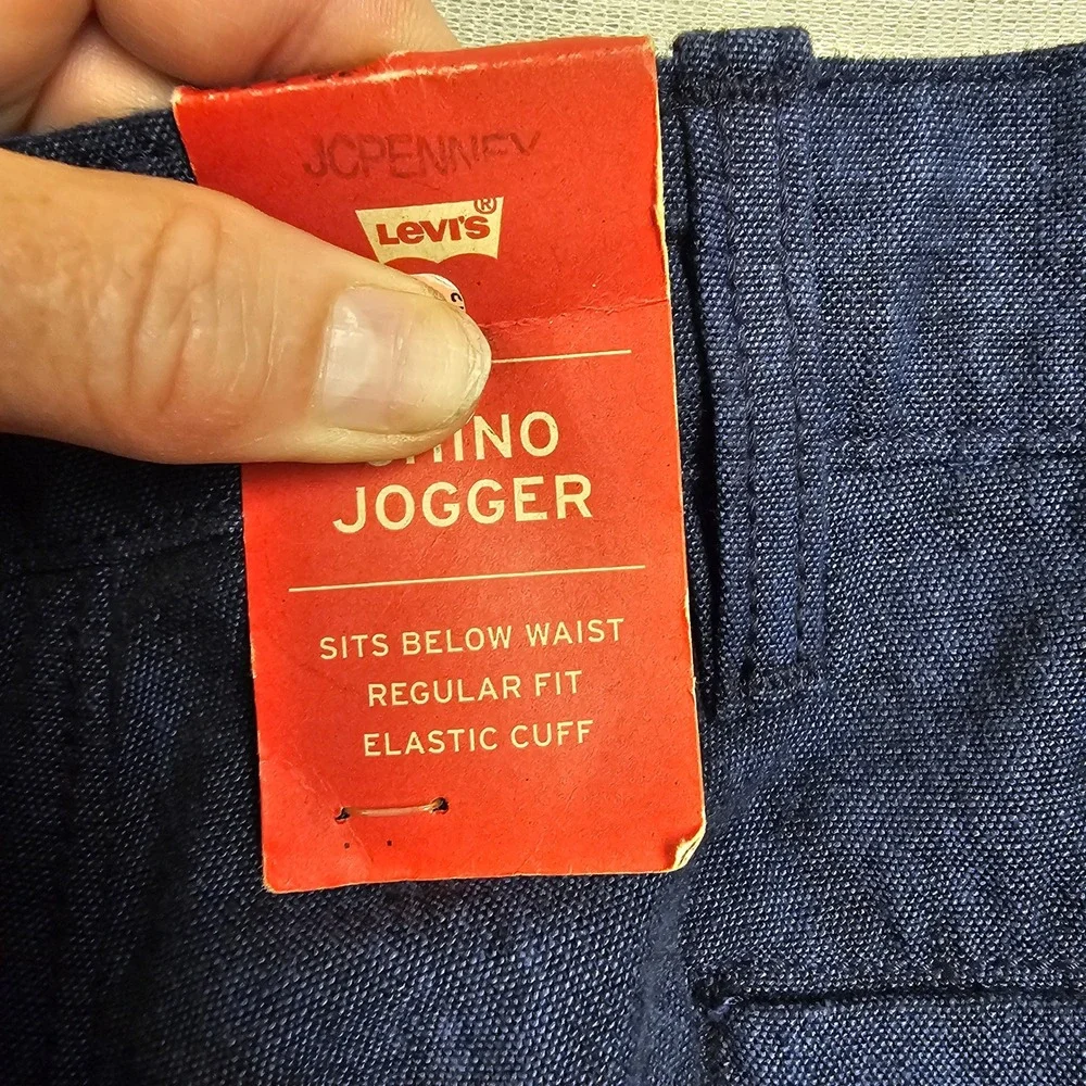 Levis Mens Indigo Blue Textured Jogger Pants Elastic Cuff Tapered Size 34x29